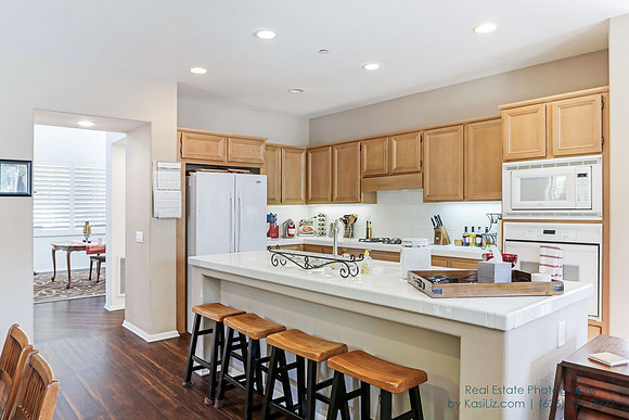 Real Estate Photography on Sagebrush Way in Azusa, California 91702  by Kasi the Real Estate Photographer