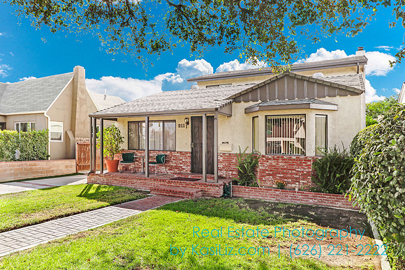 Real Estate Photography | 211 N Myers Street | Burbank CA | by Kasi Liz Hyrapett | Photographer