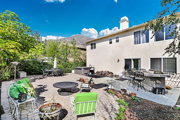 Real Estate Photography on Sagebrush Way in Azusa, California 91702  by Kasi the Real Estate Photographer