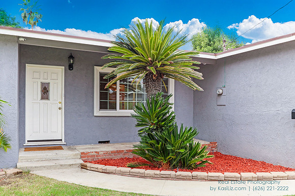 Real Estate Photography | 109 South Grandview Ave | Covina California | by Kasi Liz Hyrapett | Photographer