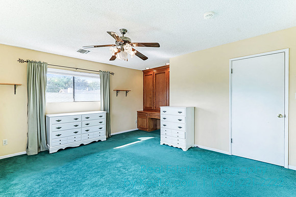 Real Estate Photography | 211 N Myers Street | Burbank CA | by Kasi Liz Hyrapett | Photographer